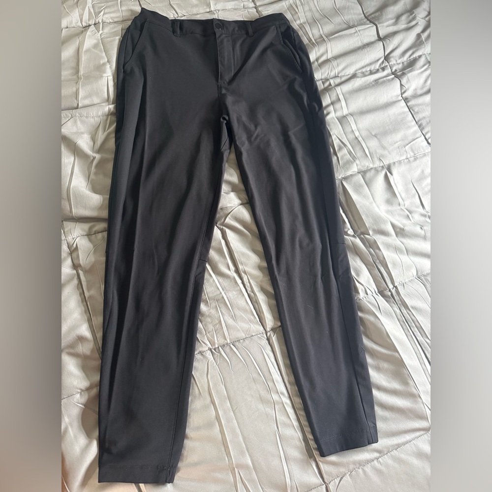 Cuts Clothing AO Jogger black size medium